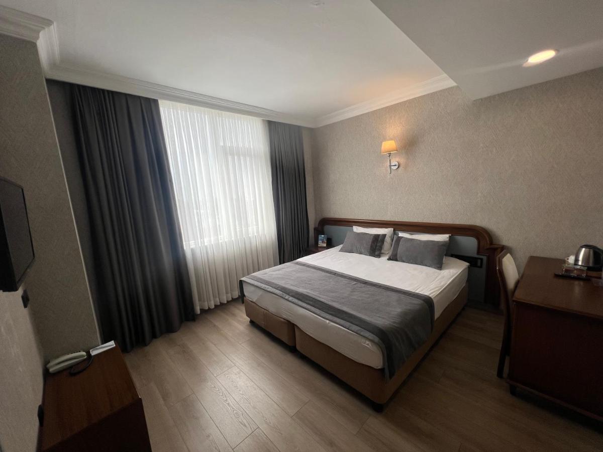 Fuar Hotel Istanbul Bagian luar foto