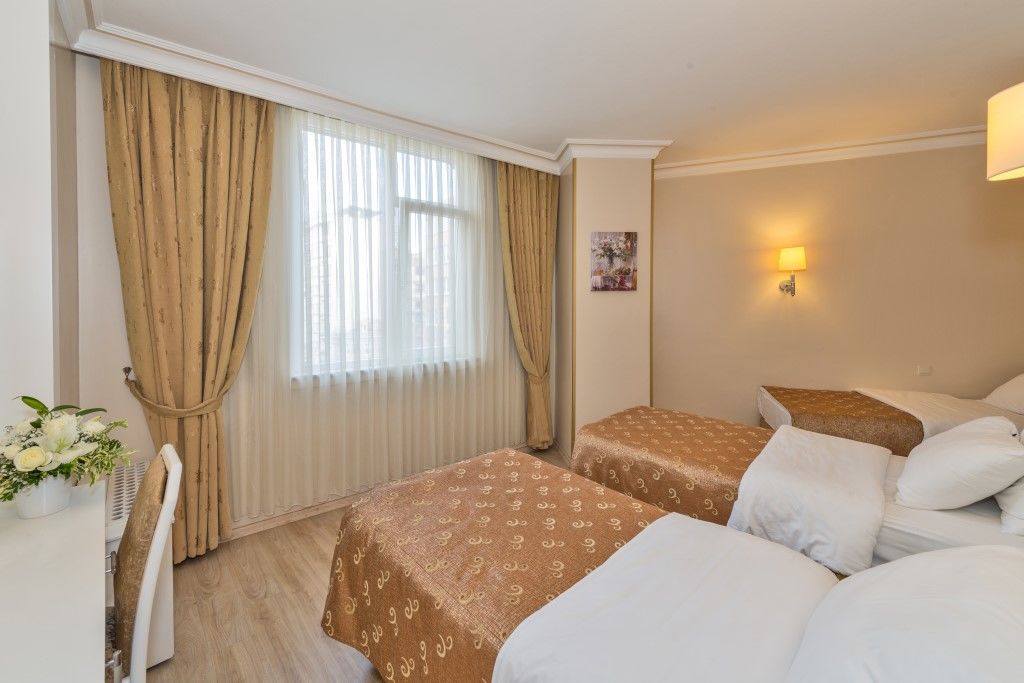 Fuar Hotel Istanbul Bagian luar foto