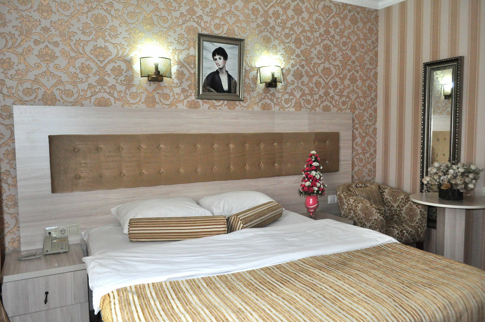 Fuar Hotel Istanbul Bagian luar foto